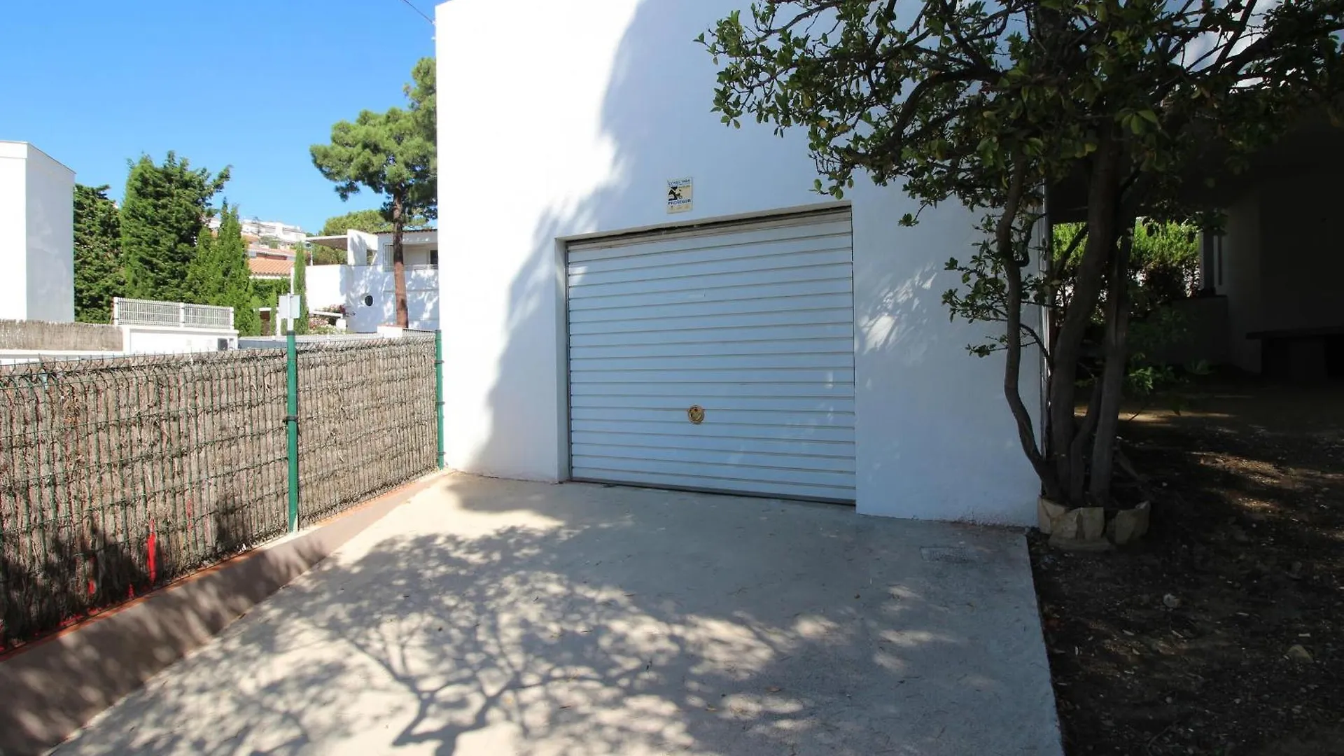 Vila Casa Amplia Con Jardin A 100M De La Playa De La Farella, Cerca Del Puerto De Llanca - Es-228-168